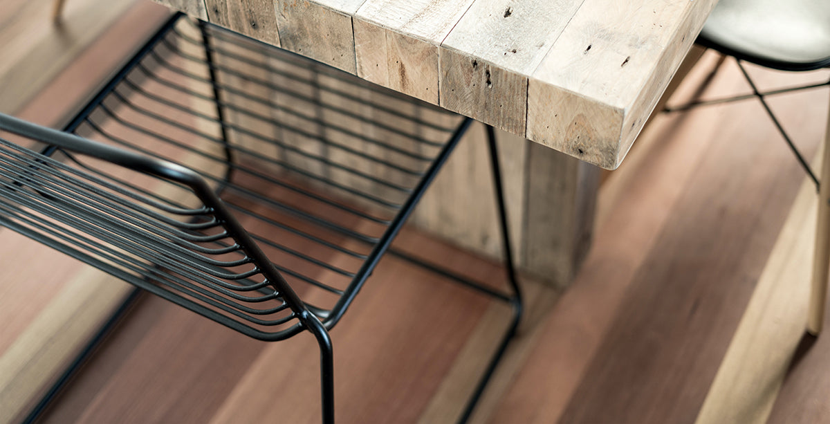 METAL LEG DINING